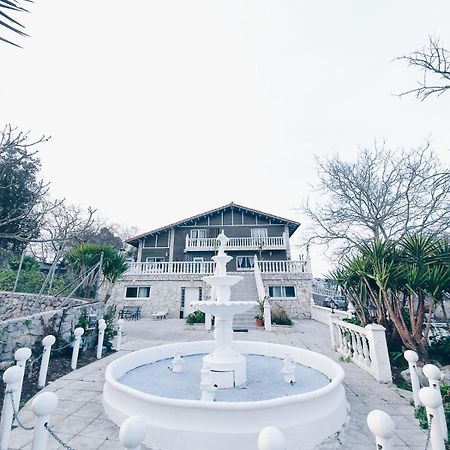 Jmca Hotel กาสโตร-อูร์เดียเลส ภายนอก รูปภาพ